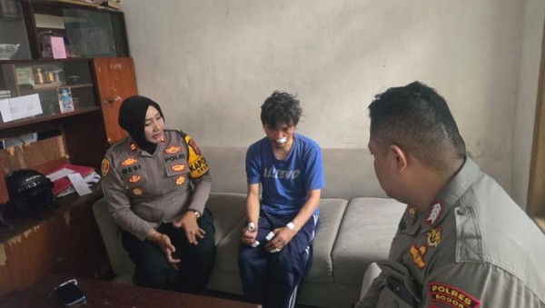 Kronologi Duel Ojol Vs Begal Nyamar Jadi Penumpang di Bogor