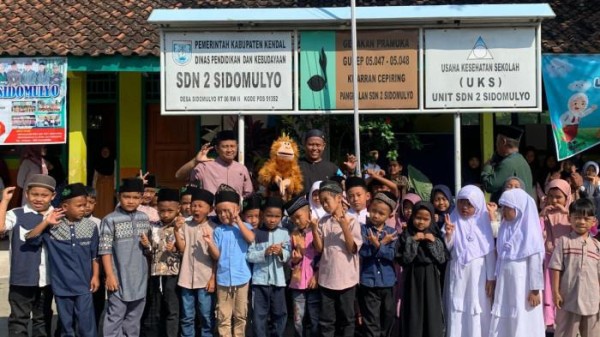 SDN 2 Sidomulyo Cepiring Peringati Tahun Baru Hijriyah dengan Gelar Bakti Sosial