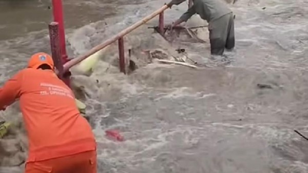 Waspada! Banjir di Wilayah Jakarta Timur Bertambah Malam Ini