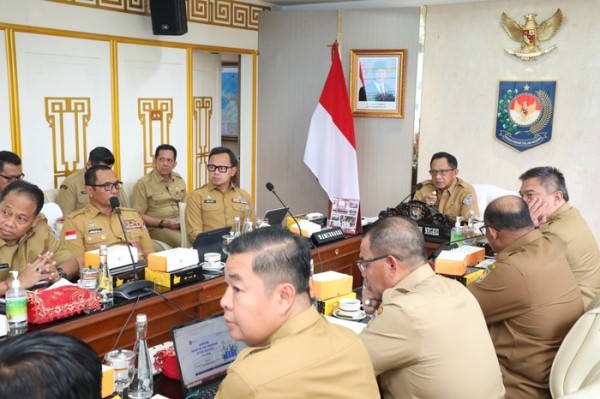 Mendagri Minta Jajarannya Susun Program Berdampak Nyata