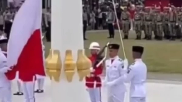 Momen Bendera Terbalik di Mamasa, Bupati: Saya Bangga pada Mereka!