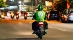 Cari Nafkah Bareng Anak, Driver Ojol Malah Ditembak Gas Air Mata: Makanan Rp 135 Ribu Hangus