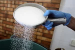 Pemerintah Setop Sementara Impor Gula Rafinasi, Bagaimana Kebutuhan Industri?