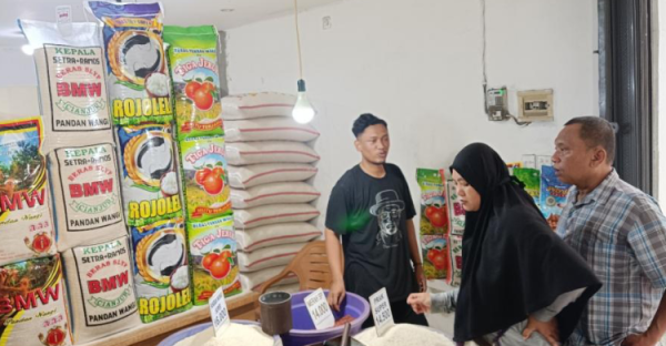 Terdampak Kasus Beras Oplosan Harga Beras Premium Di Jakarta Mengamuk