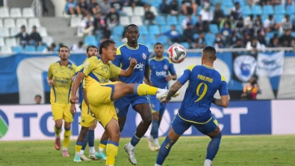 SOROTAN TAJAM Aremania Usai Arema FC Telan Kekalahan dari Persib Bandung, Singgung Soal Kualitas Tim
