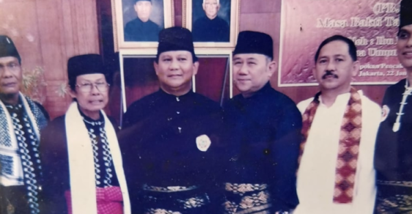 Rebutkan Piala Gubernur Pramono Ratusan Pesilat Betawi Unjuk Kebolehan Di TMII