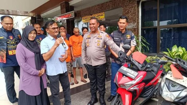 Kakak Adik di Bandar Lampung Kompak Maling Motor Dinas Polisi