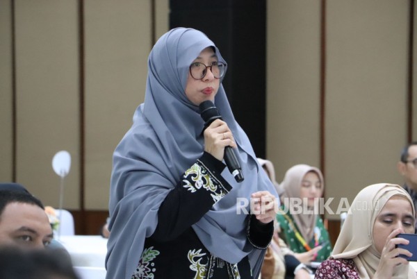 KNEKS tak Juga Menjadi Badan Ekonomi Syariah Nasional, Koordinasi Dinilai Tersendat