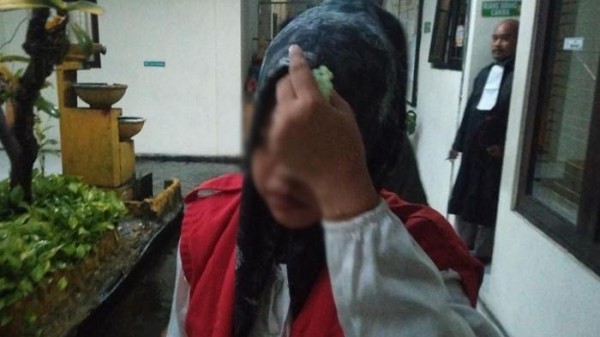 Nasib Mama Muda Bertarif Rp 1 Juta Tawarkan Layanan Kencan Bertiga di Mojokerto
