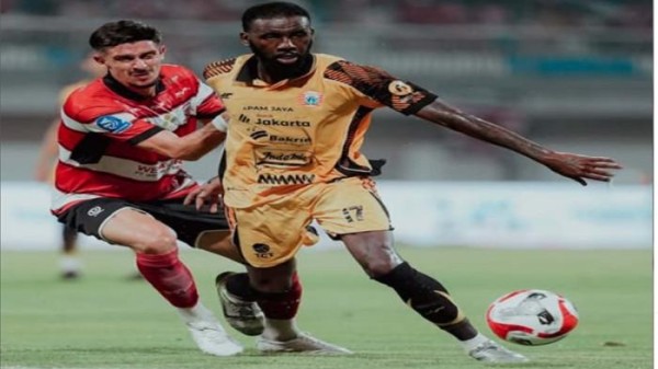 Hasil Skor Madura United vs Persija 0-1 di Babak Pertama, Tim TamuUnggul Lewat Gol Maxwell
