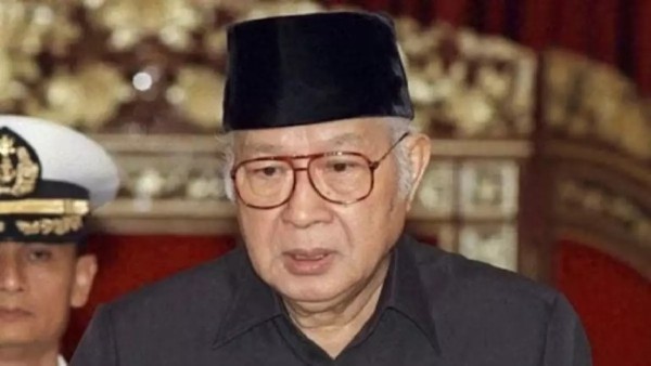 Guntur Romli soal Usulan Soeharto Jadi Pahlawan Nasional: Itu Upaya Pemutihan Dosa Orde Baru