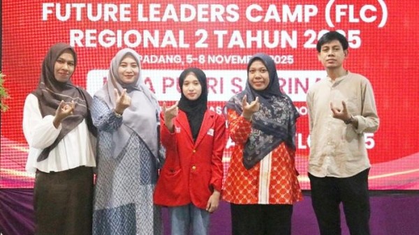 Mahasiswi Farmasi UUI Terpilih Ikuti FLC 2025, Siap Jadi Pemimpin Masa Depan