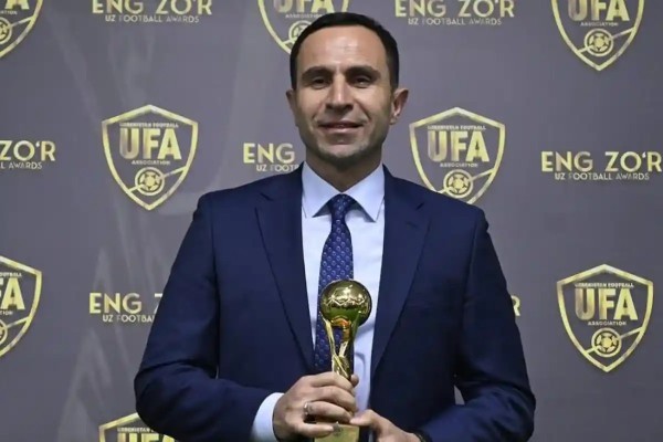 Sosok Timur Kapadze, Dikaitkan Sebagai Pengganti Ptrick Klluivert Tangani Skuad Garuda