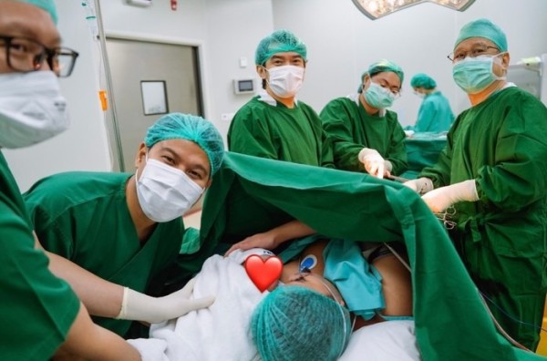 Istri Melahirkan, Nino RAN Paham Arti Surga di Bawah Telapak Kaki Ibu