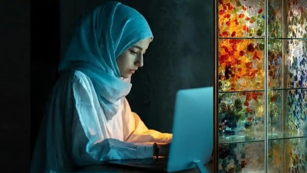 Arti Kata Brigading, Apa Itu Brigading, Arti Brigading Daring, Ciri-ciri, Penyebab, Dampak, Hukum