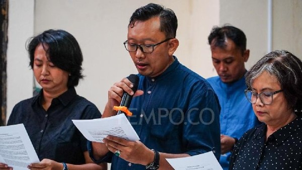 YLBHI: Influencer yang Kritik Penanganan Bencana Kena Doxing 