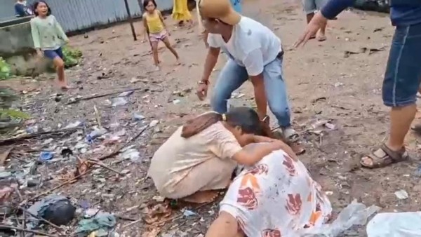 Drama Istri Bandar Narkoba di Mandailing Natal, Pura-Pura Pingsan Saat Terciduk Bawa Sekarung Sabu Lalu Kabur