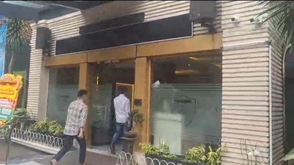 Kondisi Drop, Polisi Hentikan Sementara Pemeriksaan Richard Lee