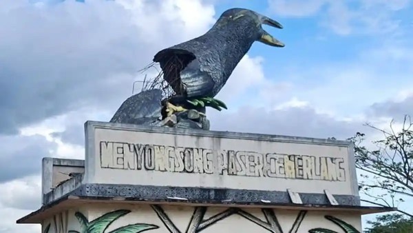 Revitalisasi Tugu Burung Tiong Paser Picu Kontroversi, Anggaran Rp400 Juta Disorot