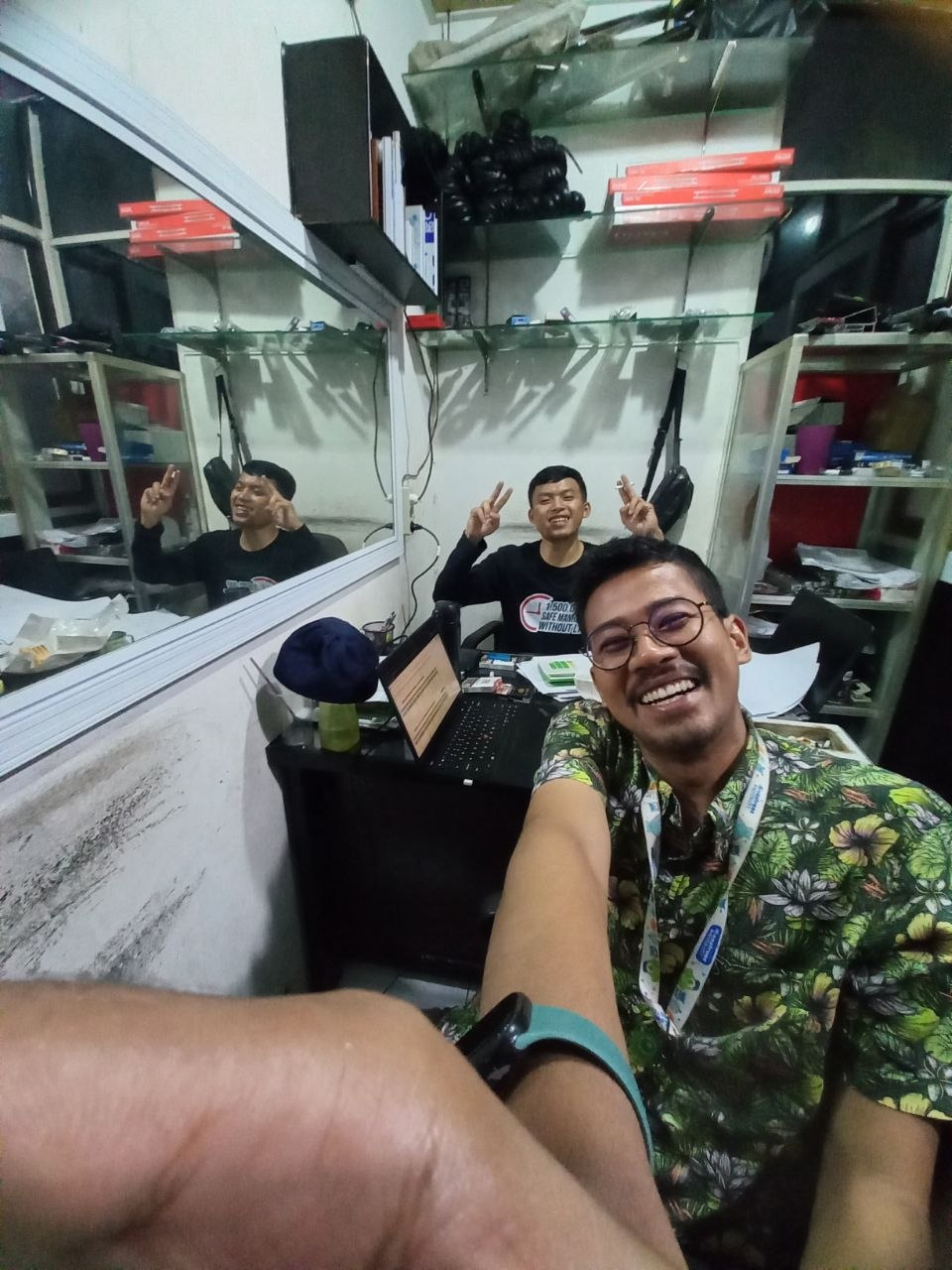 ini foto bersama mas rudi