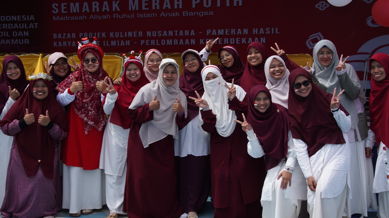 Semarak HUT ke-81 RI, MA RIAB Gelar Lomba Merdeka dan Pameran Karya Santri