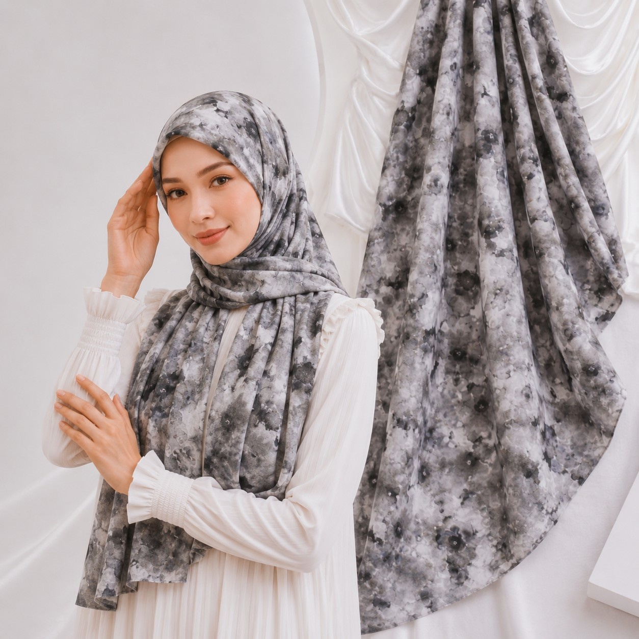 VISCOSE PRINT SILVER BLOOM