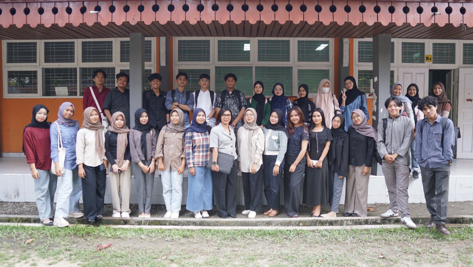Prodi Administrasi Bisnis Jurusan Ilmu Administrasi FISIP Universitas Riau Selenggarakan Praktisi Mengajar
