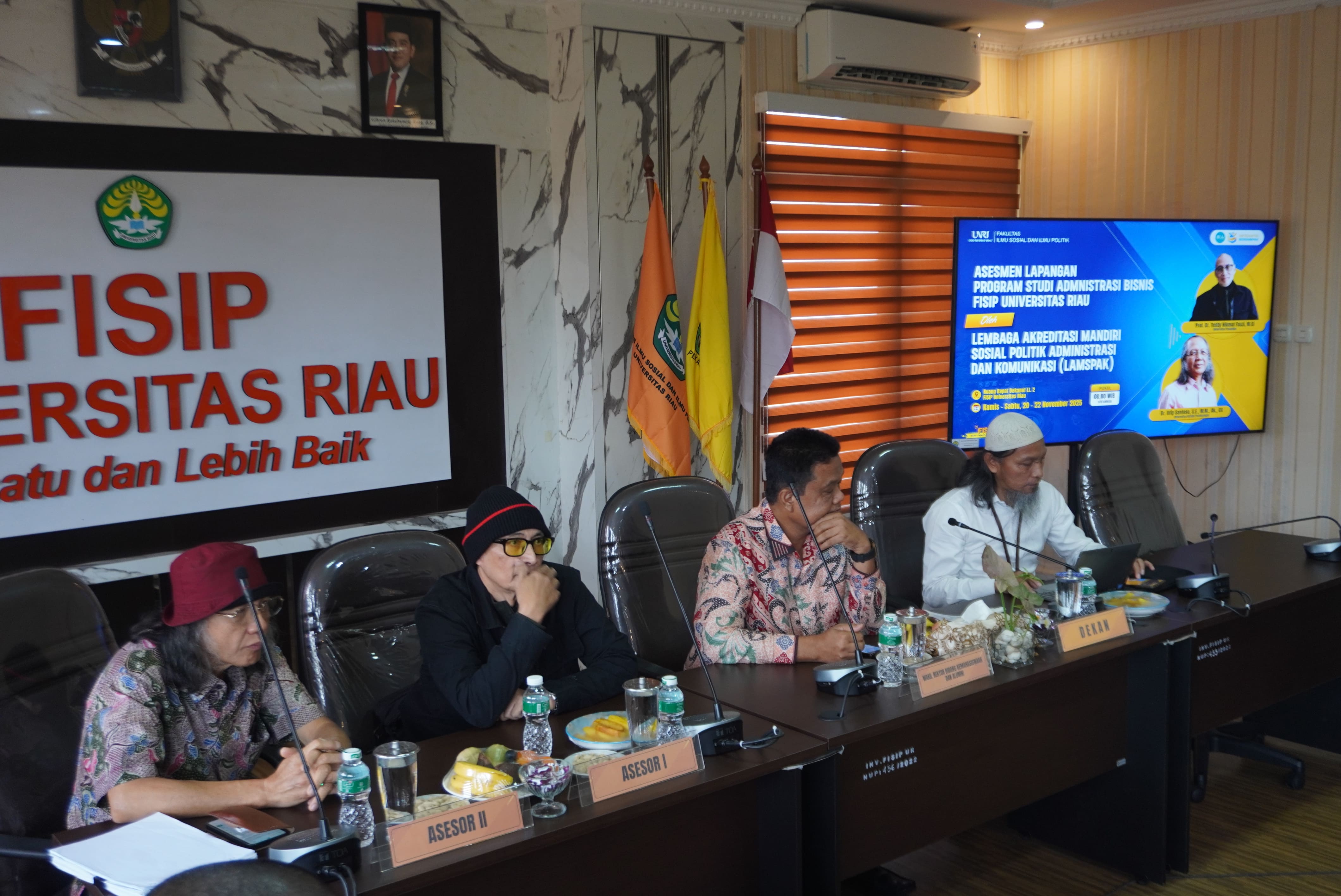 Asesor LAMSPAK Lakukan Asesmen Lapangan di Prodi Administrasi Bisnis FISIP Universitas Riau