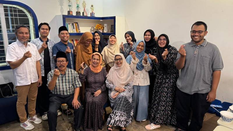 Prodi Administrai Bisnis Gelar Buka Bersama untuk Mempererat Silaturahmi