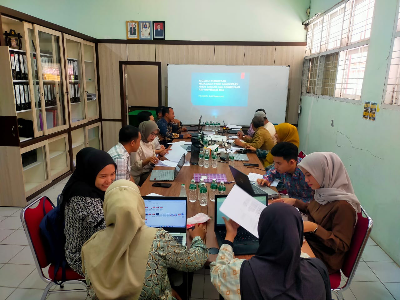 Program Studi Administrasi Publik UNRI Gelar Rapat Permintaan Mata Kuliah untuk Semester Genap 2025–2026