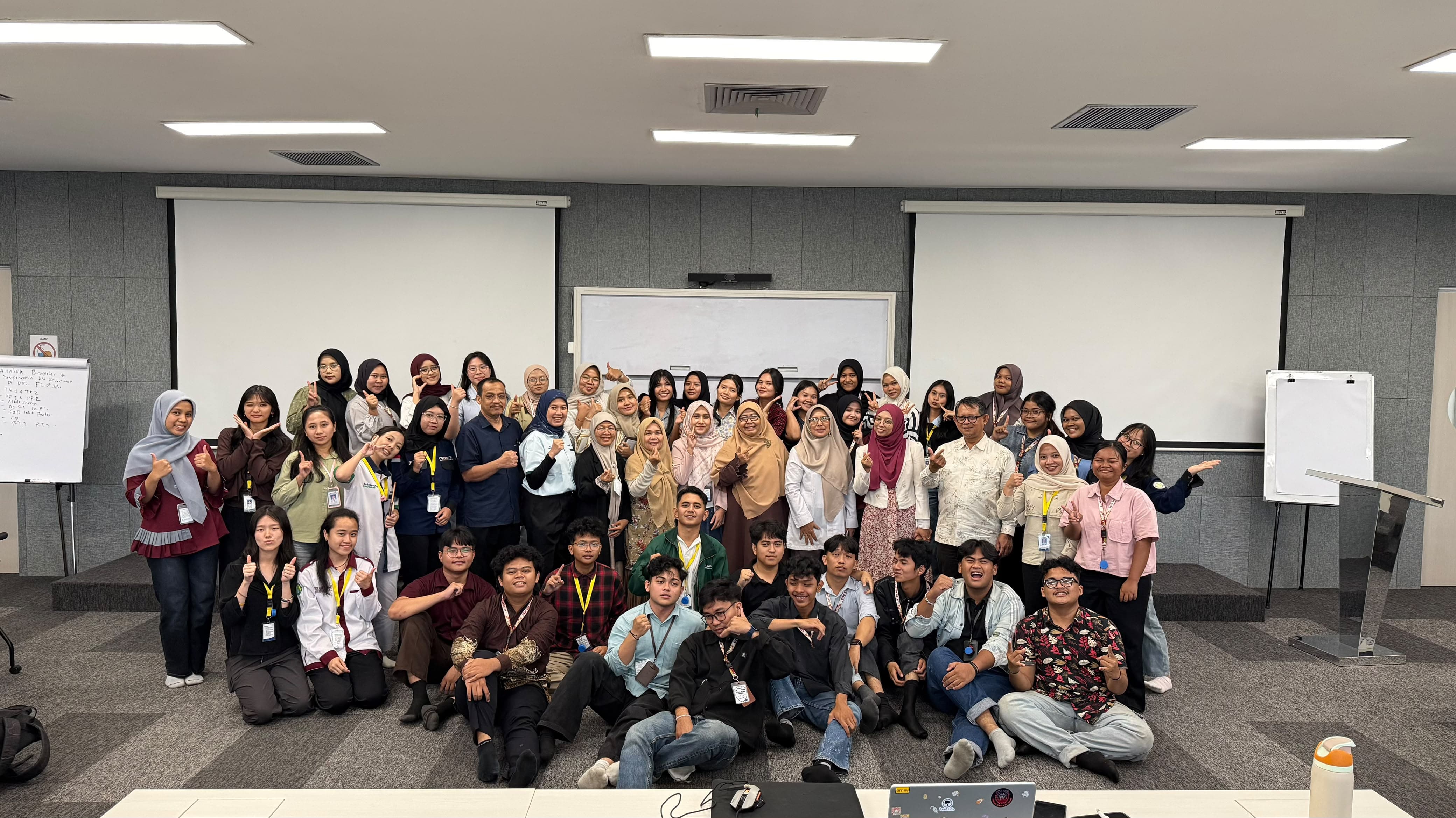 Monitoring dan Evaluasi Kerja Praktek Mahasiswa D3 TPK Angkatan 2024 di PT RAPP