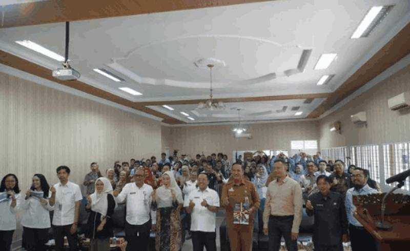 "Treasury Goes To Campus" at the Faculty of Economics and Business