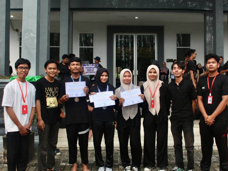 Gerakan Kreativitas Mahasiswa (GKM) FISIP Universitas Riau Sukses Gelar Lomba Esai Untuk Mengembangkan Minat Akademik Mahasiswa Baru