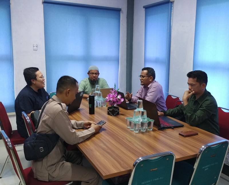 Rapat Lanjutan Penyusunan Instrumen Suplemen Konversi dan Persiapan Workshop Rekonstruksi Kurikulum di Prodi Magister Administrasi Publik FISIP Universitas Riau