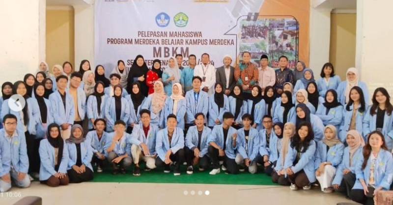 Fakultas Ilmu Sosial dan Ilmu Politik (FISIP) Universitas Riau Menggelar Acara Pelepasan Mahasiswa Yang Mengikuti Program Merdeka Belajar Kampus Merdeka (MBKM)