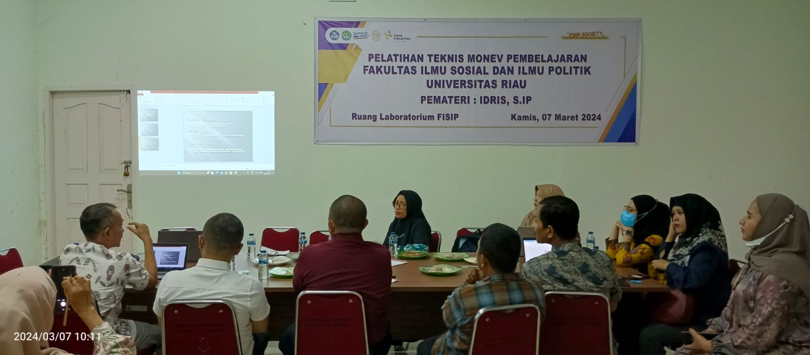 FISIP Universitas Riau mengadakan Pelatihan Teknis Monev Pembelajaran