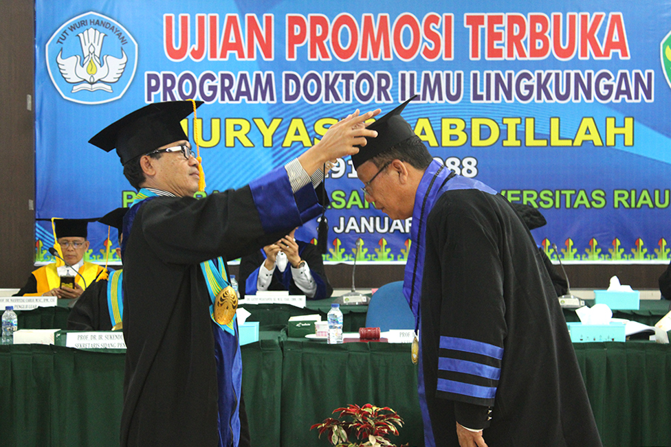 SIDANG TERBUKA PROGRAM PASCASARJANA UNIVERSITAS RIAU KE-117 NURYASIN ABDILLAH