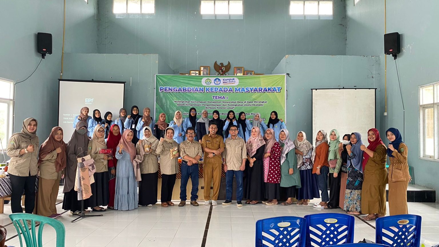 Program Studi Administrasi Bisnis FISIP Universitas Riau melakukan Kegiatan Pengabdian Kepada Masyarakat