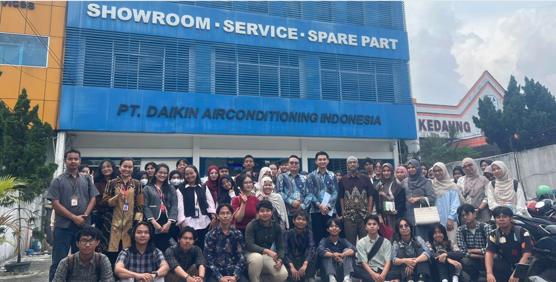 Program "Magang Berdampak" 2025 : Arsitektur UNRI dan DAIKIN