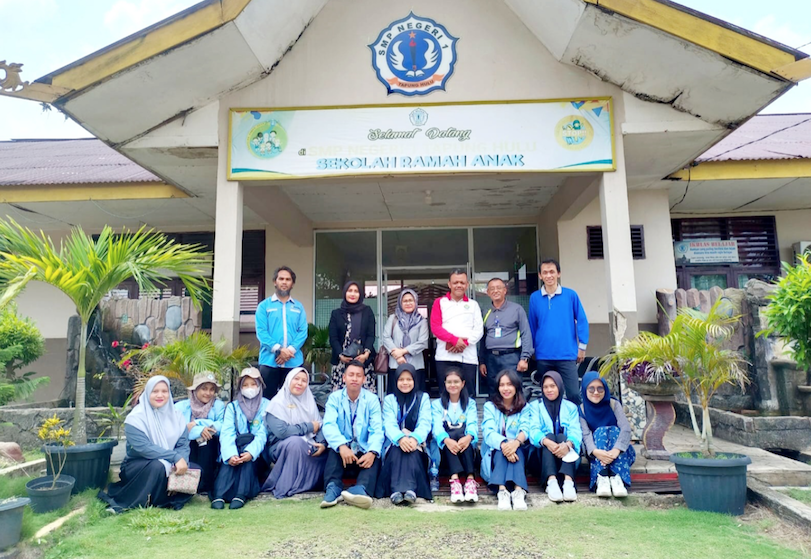 TIM Pengabdian Masyarakat Jurusan Fisika Melaksanakan Pengabdian Masyarakat di SMPN 1 Tapung Hulu