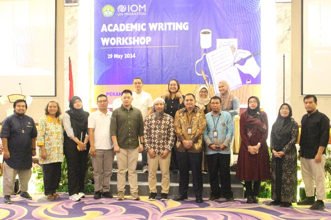 Jurusan HI FISIP UNRI dan IOM Selenggarakan Workshop Of Academic Writing and Essay Competition