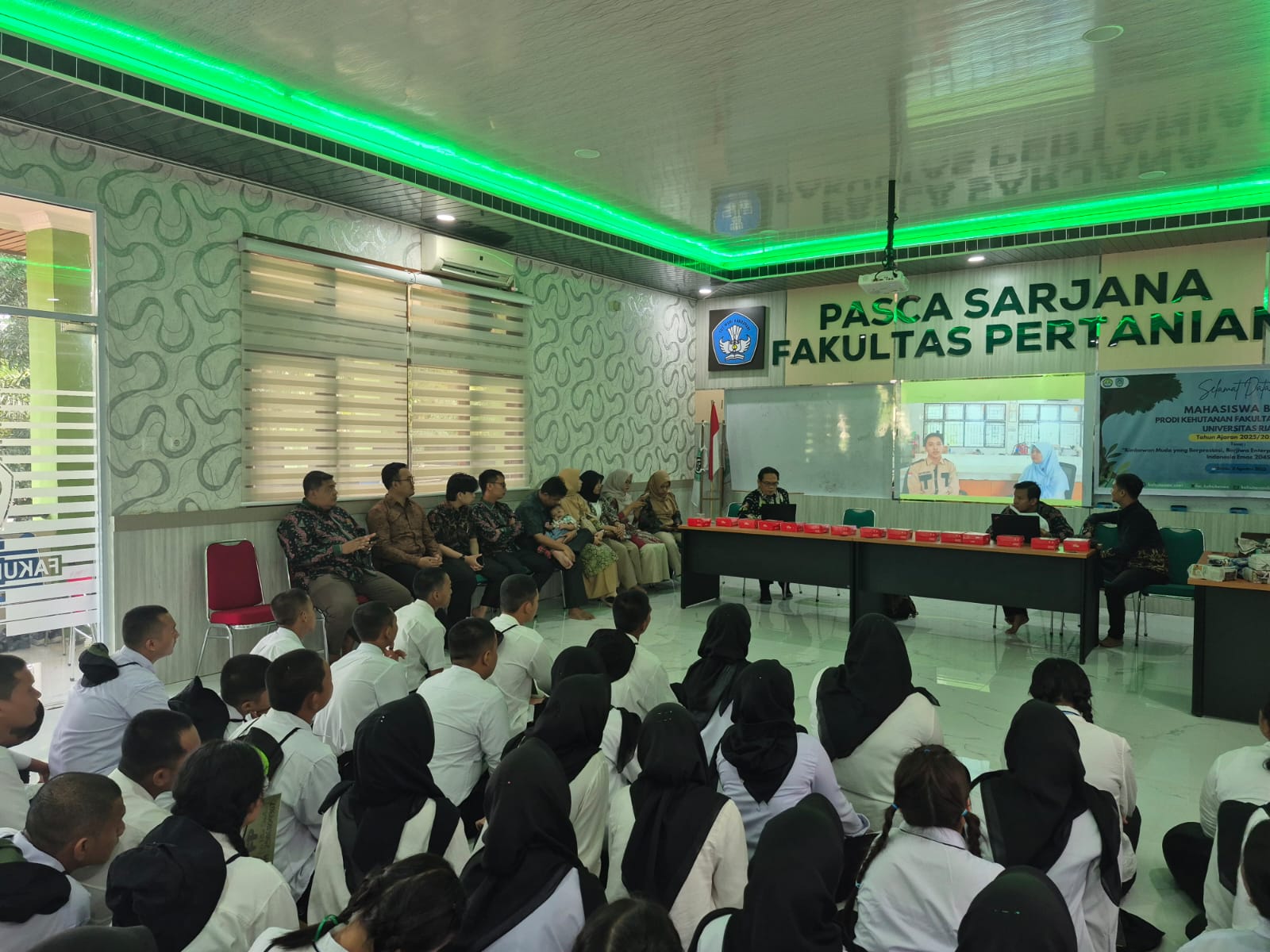 PKKMB Jurusan Kehutanan Universitas Riau 2025: Menyambut Rimbawan Muda dengan Semangat Kebersamaan