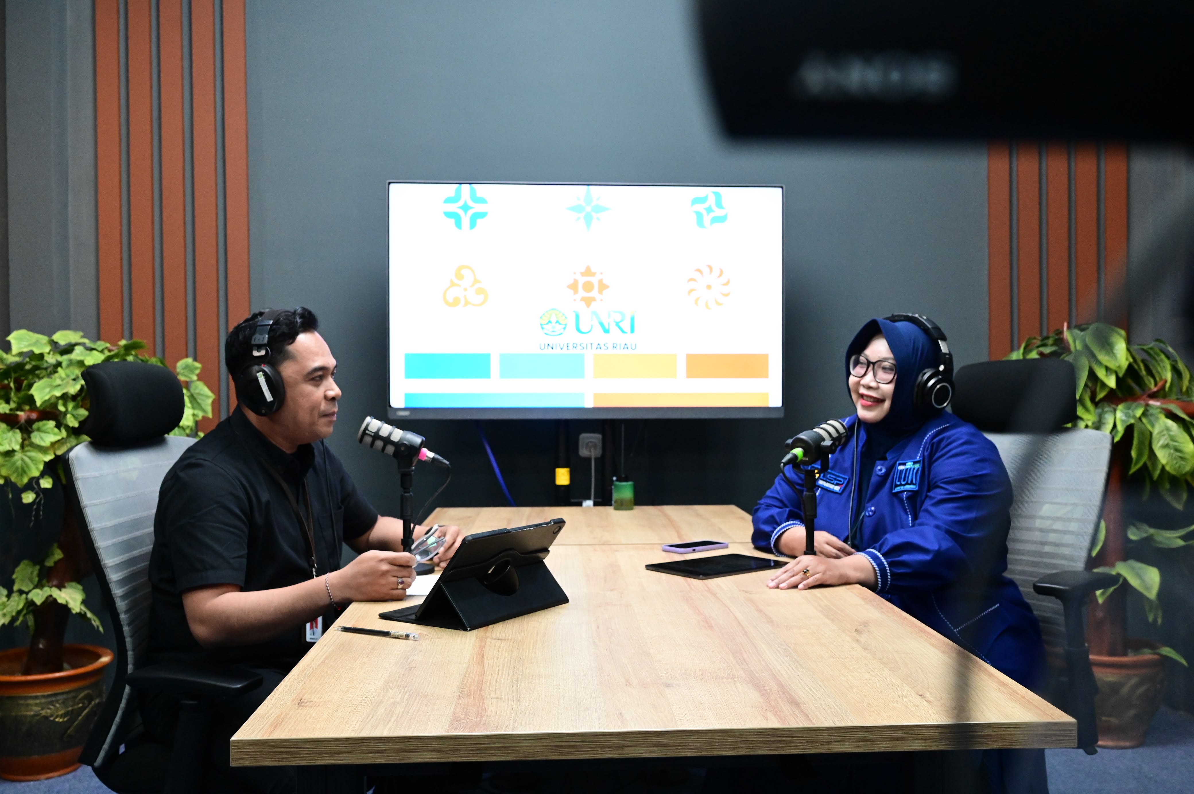 [PODCAST SEMBANG] Diskusi HUMAS UNRI Bersama Kepala UPA LUK Universitas Riau