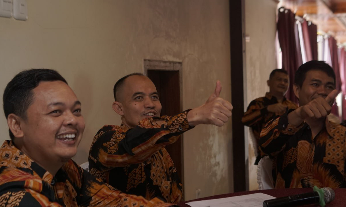 Capacity Building UPT TIK 2023 dengan Materi "Facilitating People to Learn and Growth"