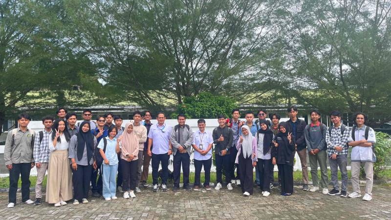 Mahasiswa Elektro UNRI Belajar Langsung Regulasi Telekomunikasi dari Praktisi Industri