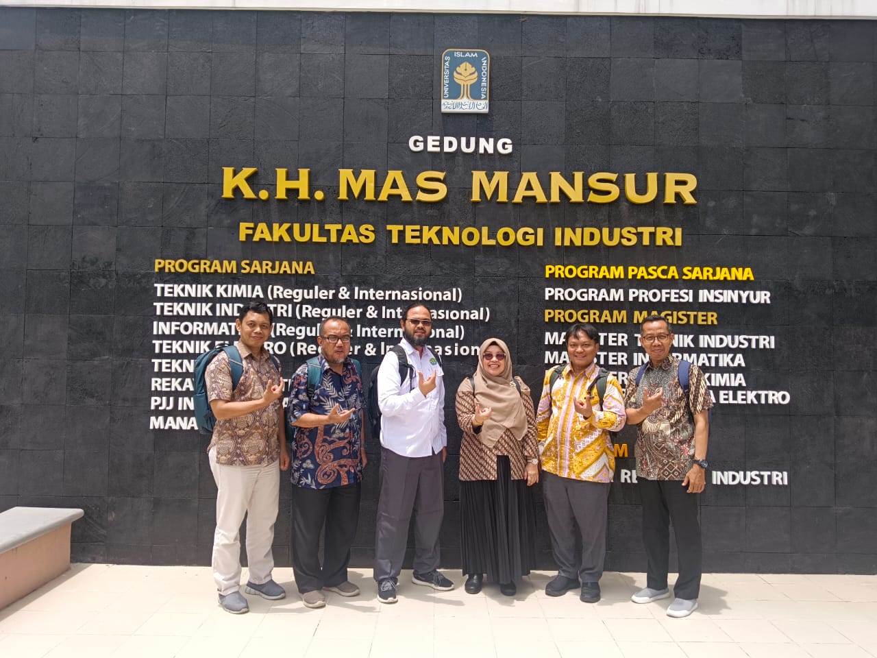 Gali Pengalaman FTI UII, Jurusan Elektro FT UNRI Persiapkan Akreditasi IABEE