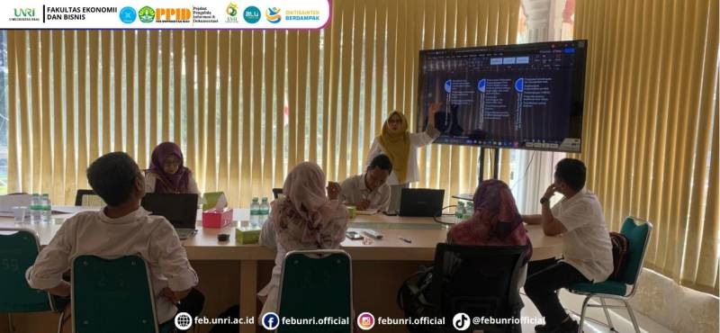Menata Arah Desa Binaan Logas 2026–2028, FEB UNRI Selaraskan Roadmap Menuju Desa Wisata Budaya Berkelanjutan