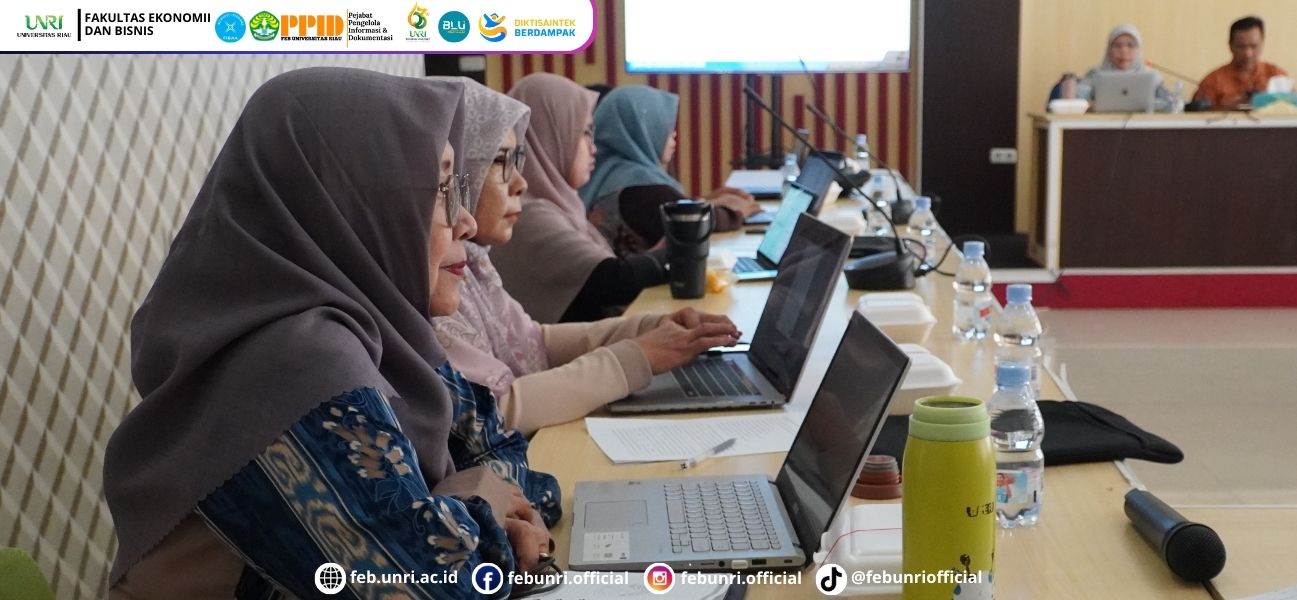 Rapat Tinjauan Manajemen FEB UNRI: Evaluasi Kinerja Prodi dan Arah Perbaikan Berkelanjutan