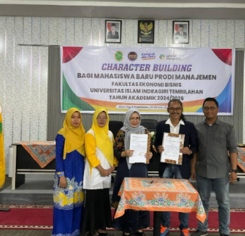 Faculty of Economics and Business at Universitas Riau (UNRI) has signed a Memorandum of Agreement (MoA) with the Faculty of Economics and Business at UNISI Tembilahan.