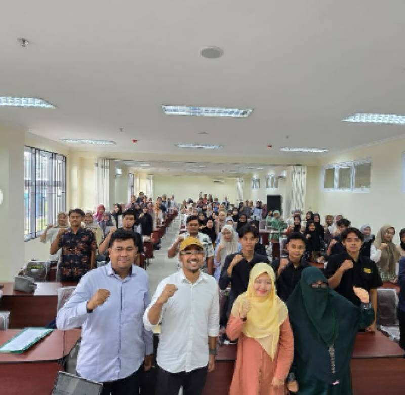 Kuliah Umum Akuntansi Syariah: Integrasi Teori dan Praktik Bersama Praktisi Ahli